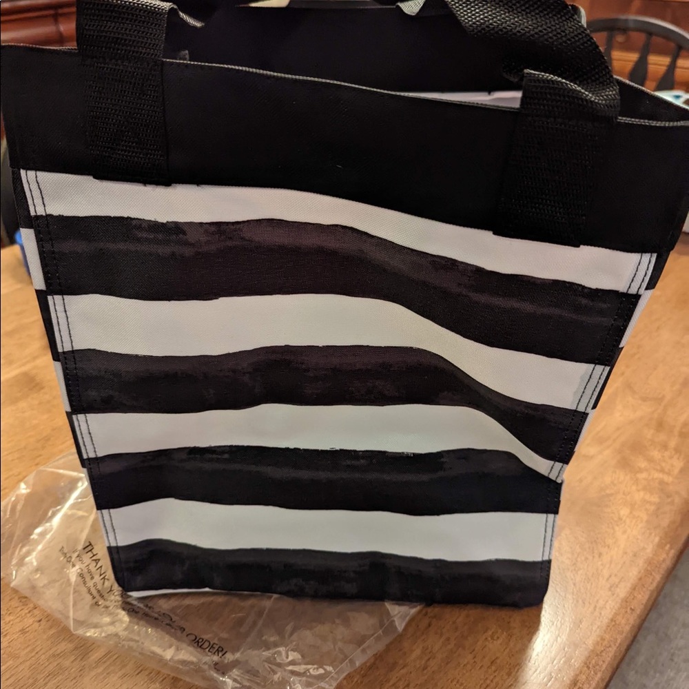 Thirty One Essential Storage Tote - New in Package